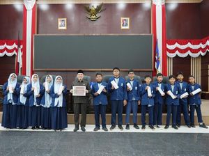 Belajar Sampaikan Aspirasi, Siswa SMPIT Nurul Fikri Datangi DPRD Kota Bogor