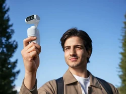 Insta360 Luna Ultra Resmi Meluncur: Bawa Sepasang Kamera Leica
