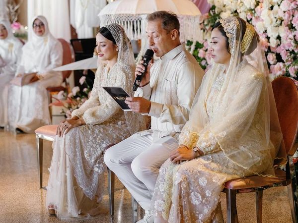 Visual Justin Hubner-Jennifer Coppen Gelar Pengajian dan Siraman Jelang Menikah