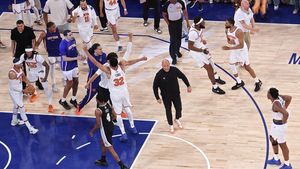 Knicks Bangkit dari Defisit 29 Poin, Taklukkan Spurs dan Dekati Gelar NBA