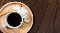Viral Campur Garam ke Kopi, Ternyata Ada Sains di Baliknya