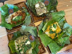 Video: Nasi Bakar Ayam dan Sambal Cumi Rp 19 Ribuan di Ciledug