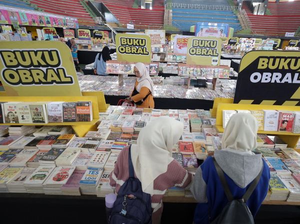 Berburu Buku Murah Jelang Tahun Ajaran Baru