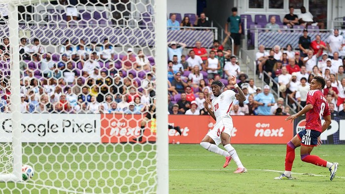 ORLANDO, FLORIDA - JUNE 10: Noni Madueke #20 of England hits the post with a shot during the International Friendly match between England and Costa Rica at Inter&Co Stadium on June 10, 2026 in Orlando, Florida. (Photo by Richard Pelham/Getty Images)