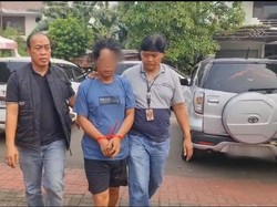 Pria Keliling Gang Masuk Rumah Warga di Kembangan Jakbar Lalu Curi HP