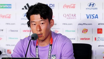 Viral Blunder Reporter Korea: Bisik-bisik Ledek Son Heung-min, Eh Mic Nyala