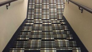 Foto: Desain Tangga Nyeleneh yang Bikin Kaki Gemetar!