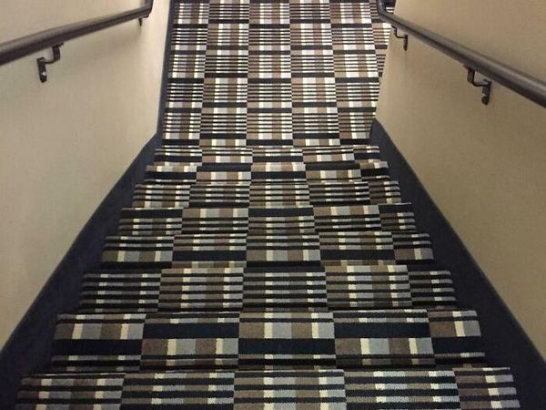 Foto: Desain Tangga Nyeleneh yang Bikin Kaki Gemetar!