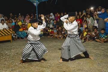 Mengenal Ngibi, Tradisi Leluhur yang Masih Hidup di Halmahera Selatan
