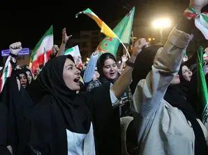 Trump Klaim Kesepakatan dengan Iran Sudah Dekat, Teheran Membantah
