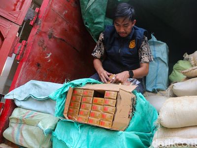 Bea Cukai Bongkar Modus Licik, Jutaan Rokok Ilegal Diselundupkan Lewat Truk Pakan