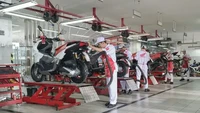 Rupiah Loyo, Harga Suku Cadang-Ongkos Servis Motor Honda Naik!