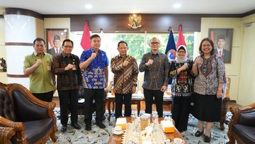 Mendagri Minta Daerah Perbanyak Nobar Piala Dunia demi Gerakkan Ekonomi
