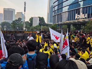 Respon Aksi Demo, Menkomdigi Ungkap Bahaya Ilusi Algoritma yang Bisa Picu Provokasi