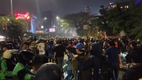 Mahasiswa Bubarkan Diri, Masih Ada Massa Bertahan di Tosari Dekat Bundaran HI