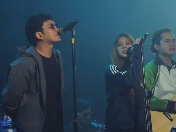 Momen Shafeea Debut Manggung, Langsung Bawakan Lagu Oasis