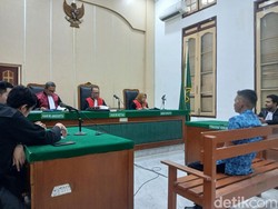 Pria Langkat Didakwa Korupsi Ganti Rugi Makam Wakaf untuk Tol Binjai-Langsa