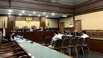 Bos Blueray Akui Beri Mazda CX-5 dan Jam Tangan Mewah ke Pejabat Bea Cukai