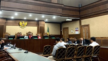 Jaksa Ungkap Aliran Duit Rp 21 M dari Bos Blueray ke Dirjen Bea Cukai