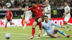 Video Alasan Pelatih Korsel Cadangkan Son Heung-min saat Hadapi Afsel