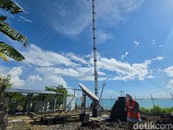 Bakti Komdigi Kerahkan Internet Satelit Buat Sekolah Rakyat-Koperasi Merah Putih