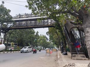 Wajah Kusam JPO di Kota Bandung