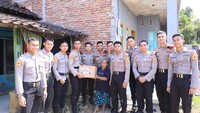 Kapolres Kediri Kota Ajak Taruna Akpol Turun Langsung Bantu Warga