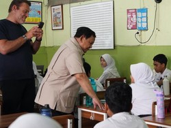 Prabowo Bela MBG: Perut Lapar Kalau Nggak Segera Diisi ya Mati
