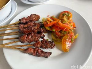 Puas! Makan 5 Sate Maranggi yang Empuk dan Manis Gurih di Jakarta
