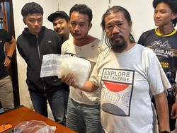 Tampang 2 Kurir Sabu 1 Kg Dikepung Polisi di Jembatan Jeneponto