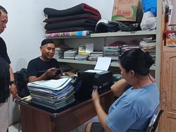 Wanita di Makassar Bacok Mahasiswa hingga Jari Tangan Nyaris Terputus