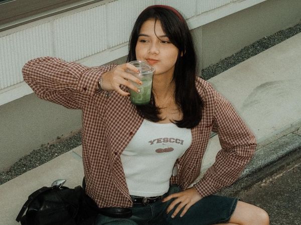 Callista Arum Santai Ngemper di Jepang Sambil Nyeruput Matcha
