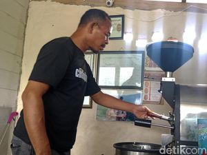 Belajar Meracik Kopi Gratis di Loka Coffee Sembalun