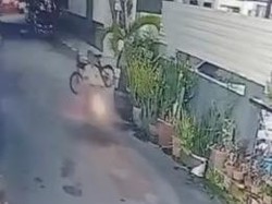 Maling Sepeda-Mobil di Makassar Tipu Sekuriti Agar Dibantu Bawa Kabur Curian
