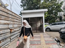 Garasi di Trotoar Jalan Ambon Bandung Bakal Dibongkar Satpol PP