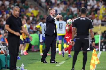 Telinga Berdarah Graham Potter