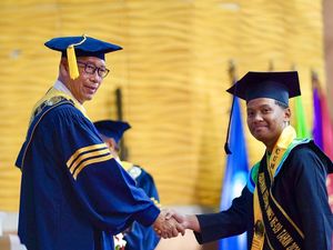 Berkenalan dengan Gigih, Wisudawan Unnes yang Lulus 3,5 Tahun dengan IPK Sempurna