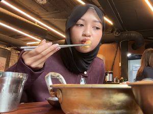 Halda Rianta Liburan ke Korea, Cicip Gopcang hingga Jajan Chewy Cookie