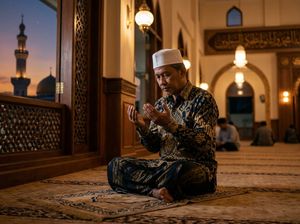 Selesai Sholat Maghrib Baca Doa Awal Tahun, Begini Tata Caranya!