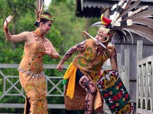 Contoh Kosakata Bahasa Dayak Ngaju: Frasa hingga Kalimat Majemuk