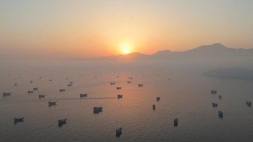 Iran Segera Buka Selat Hormuz, AS Cabut Blokade