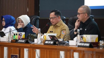Mendagri Terbitkan Surat Edaran Imbau Pemda Fasilitasi Nobar Piala Dunia