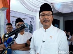 Video Mensos Ajukan Anggaran Sekolah Rakyat Naik 2x Lipat Jadi Rp8 T untuk 2027