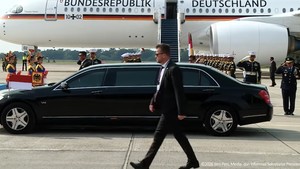Presiden Jerman Tiba di Jakarta, Disambut Benteng Berjalan Mewah Ini