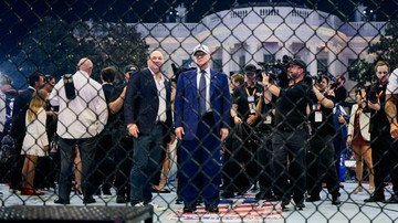 Ultah ke-80, Trump Nonton Laga UFC Berdarah di Gedung Putih