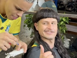 Penyanyi Oliver Tree Dikabarkan Tewas Dalam Tabrakan Helikopter di Brasil