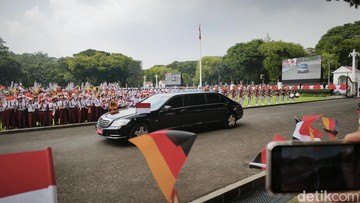 Prabowo Terima Presiden Jerman di Istana, Siswa SD Turut Menyambut