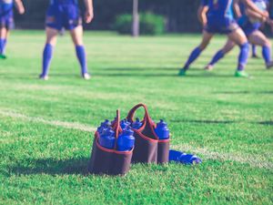 Resmi Diterapkan di Piala Dunia, Sejak Kapan Ada Hydration Break di Sepakbola?