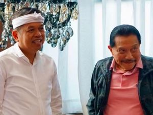Dedi Mulyadi Silaturahmi ke AM Hendropriyono, Bahas Revitalisasi Pewayangan