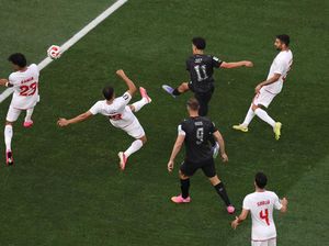 Sengit, Babak Pertama Iran Vs Selandia Baru 1-1